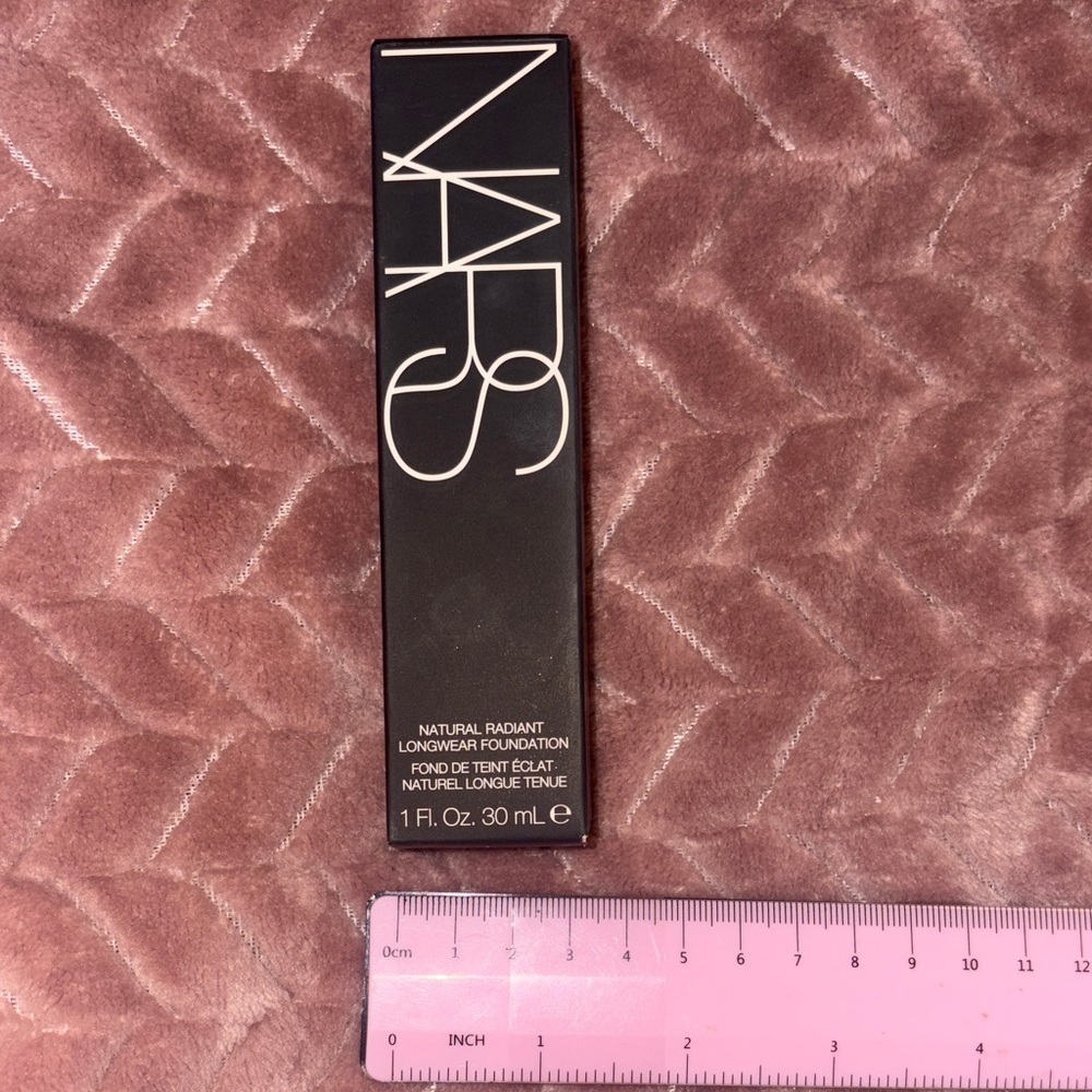 NARS natural radiant longwear foundation